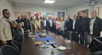İSMAİL AĞABEYİMİN YANINDAYIM